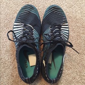 Nike Free Transform Flyknit Shoes